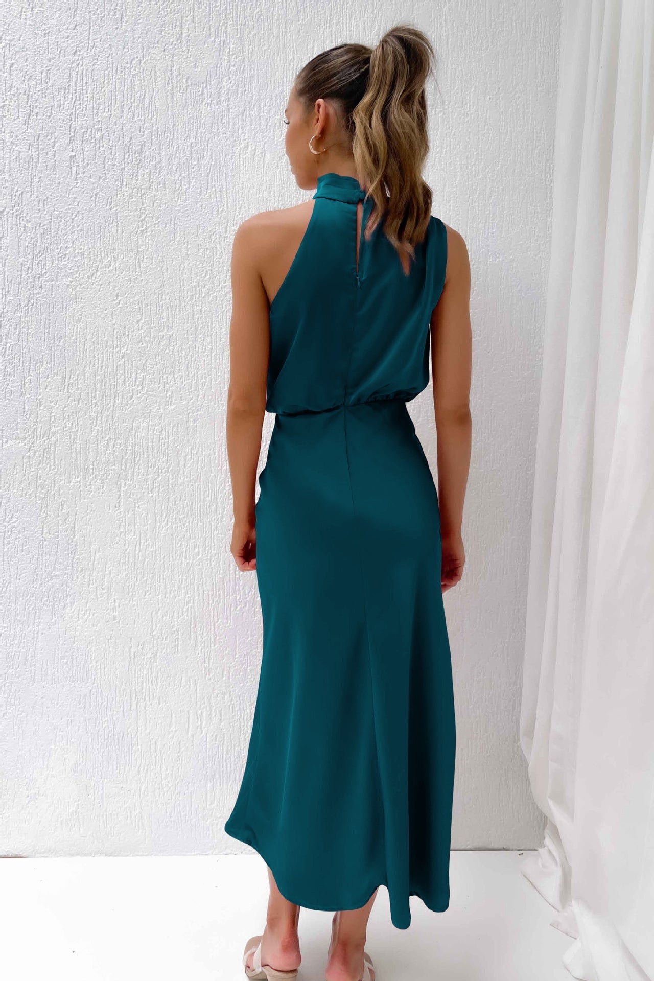 Julia Elegant Dress